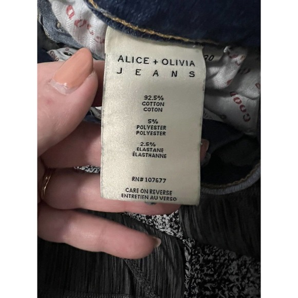 Alice + Olivia Jeans Amazing Assymetrical Waistband Skinny Ankle Jeans Size 30 - Picture 9 of 11